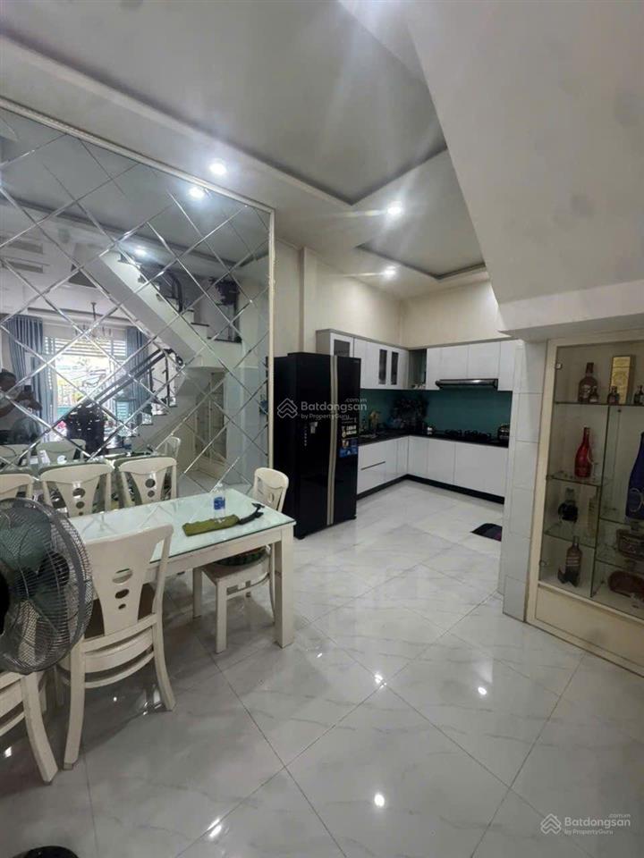 Nhà đẹp 4 tầng, 4pn, p. minh phụng, cạnh đ.32. cao tầng.