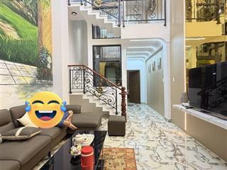 Nhà mới đẹp 5 tầng, thang máy, 72m2, ô tô, 7 tỷ hơn