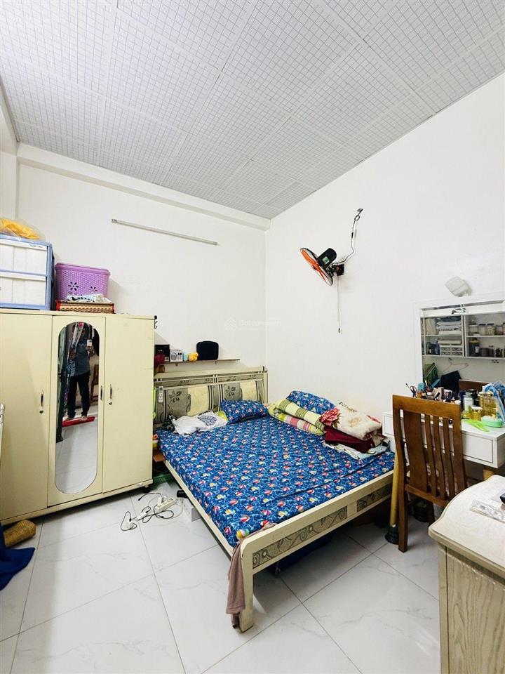 Bình tântân, nhà 3 tâng 75m2, ngang 5m, nhinh 5t