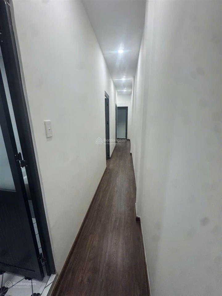 Nhà mới đẹp 2 tầng, 3pn, ô tô thông, tân phú, giá rẻ.
