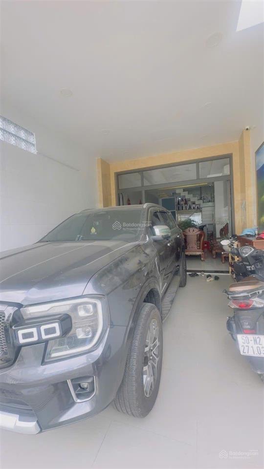 Nhà đẹp mặt tiền, 4x20m, 4 tầng, kd, khu vip tên lửa, giá rẻ