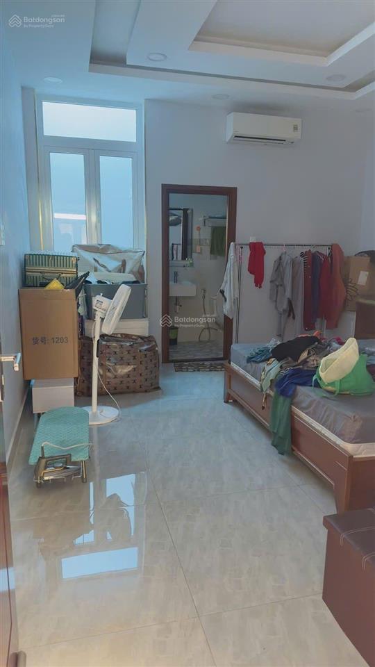 Nhà đẹp mặt tiền, 4x20m, 4 tầng, kd, khu vip tên lửa, giá rẻ