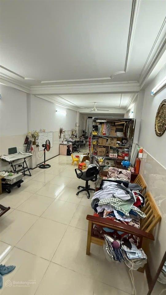 Nhà mặt tiền, 2 tầng 80m2, giá rẻ, kinh doanh