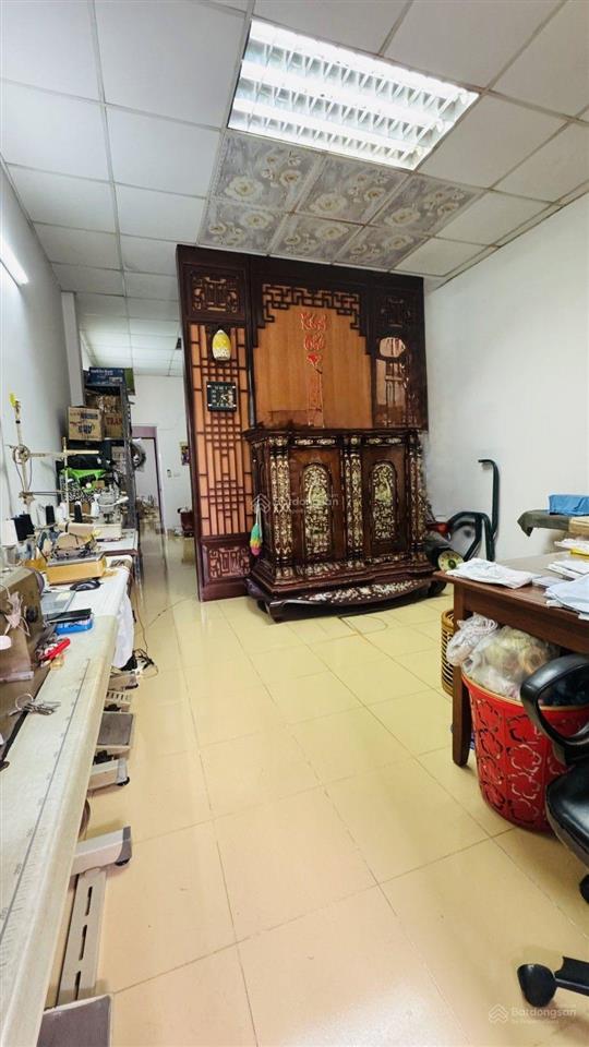 Nhà mặt tiền, 2 tầng 80m2, giá rẻ, kinh doanh