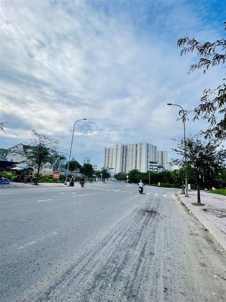 Nhà mặt tiền, 2 tầng 80m2, giá rẻ, kinh doanh