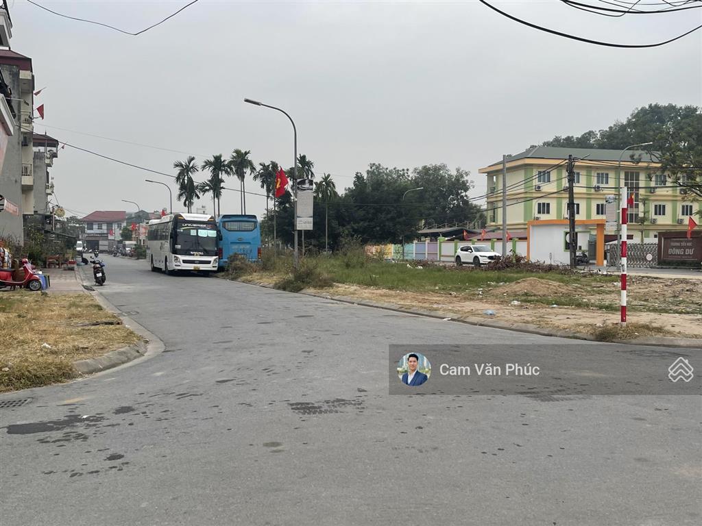 Cc bán đất đông dư 81,5m vuông vắn nở hậu giá 120tr/m 50m ra hồ, chợ, trường ô tô tránh đỗ