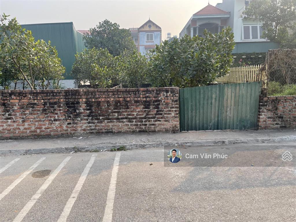 Cc bán đất đông dư 81,5m vuông vắn nở hậu giá 120tr/m 50m ra hồ, chợ, trường ô tô tránh đỗ