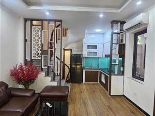 Nhà đẹp đông dư 4 tầng full nội thất gần cầu thanh trì chỉ hơn 5 tỷ,cách ecopark chỉ 2km