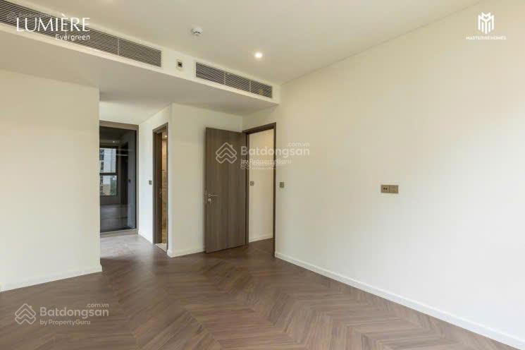 Em được chuyên bán dự án lumiere evergreen giá tốt dự án  0933 929 ***