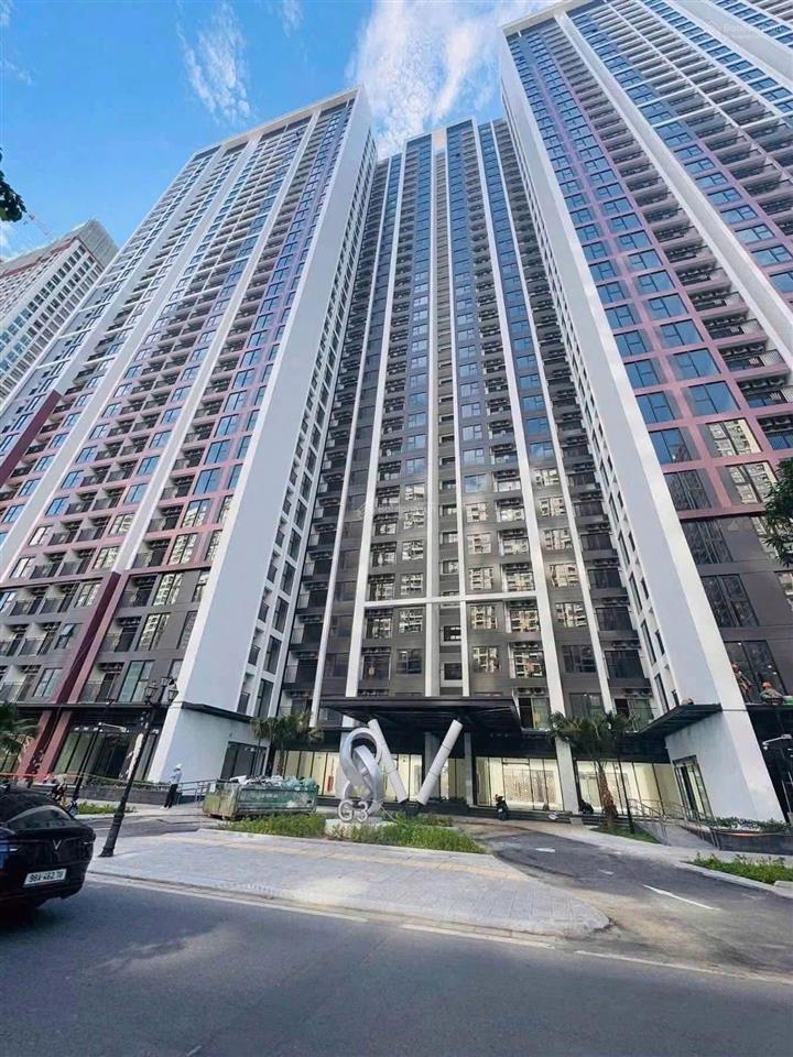 Bán căn studio diện tích 32m2 tầng trung giá chỉ 1,9 tỷ ~ 60tr/m2