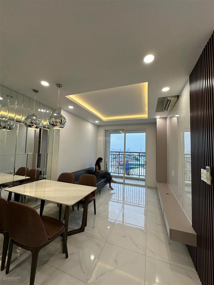 Cần bán căn hộ richstar tân phú 2pn, diện tích 53m2, nhà đẹp