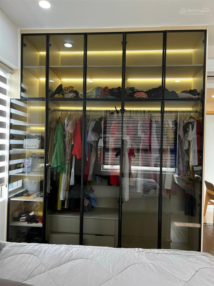 Cần bán gấp căn hộ 53m2 nhà có nội thất ở liền hoặc đầu tư có dòng tiền cho thuê liền  hướng mát