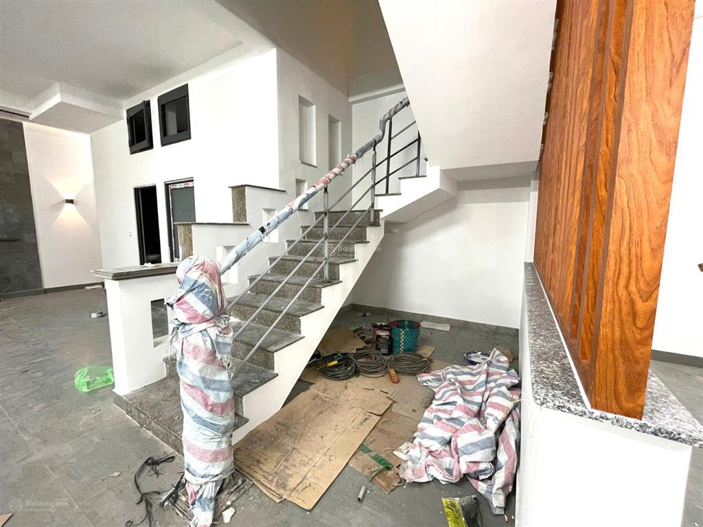 (thuê) nguyên căn nhà đôi  phường 7, quận 8 mặt tiền nội bộ