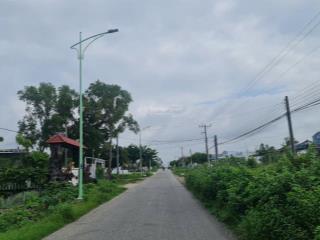 Bán đất đường trần quang diệu, xã tân phước, thị xã lagi. giá ngợp giảm 50%