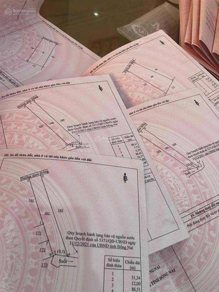 Bán gấp 2000m2 (100m2 thổ cư) xã thanh sơn, định quán, đồng nai. sổ hồng riêng, giá rẻ