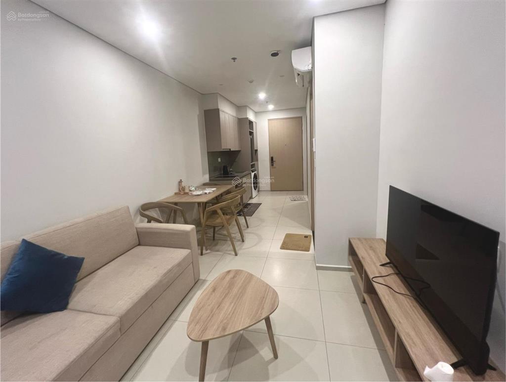 Bán nhanh giá tốt căn hộ the sóng vũng tàu 1 phòng ngủ giá 2tỷ.  0929 968 ***