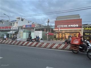 Bán gấp nhà mặt tiền nguyễn thị thập quận 7. diện tích 16 dài 26, nhà 2 lầu. giá bán 120 tỷ