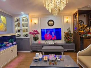 Bán căn hộ cccc mỹ đình, 3 ngủ, 2 vệ sinh, full nội thất xịn sò, vượng khí, lô góc 136m2 11 tỷ hơn