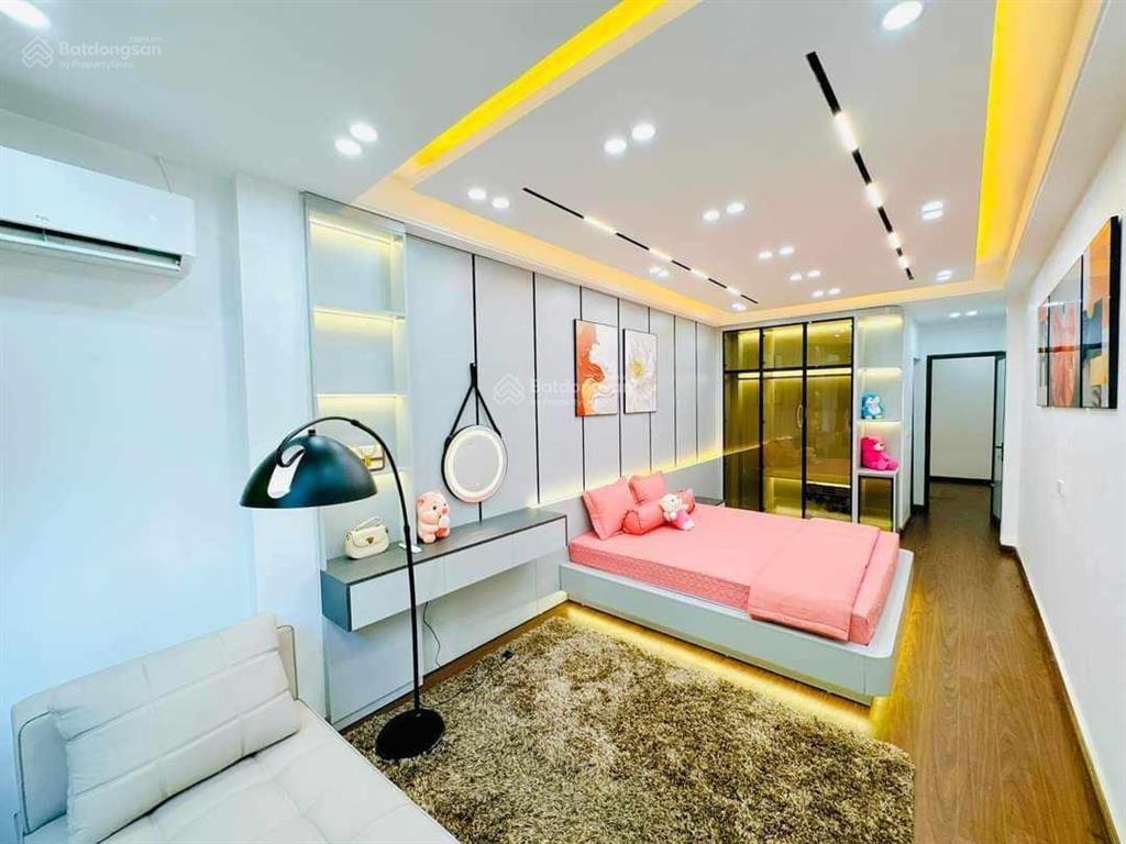 Bán nhà thụy phương, dân xây, ô tô, lô góc, 15m ra ô tô tránh, dân trí cao, vượng khí, 35m2 6tỷ hơn
