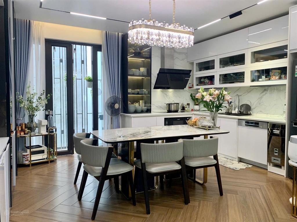Hạ giá! bán nhà khu vip tại tuyến 2 lê hồng phong, có cầu thang máy, gia viên, hp