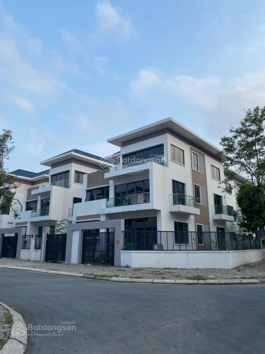 Cho thuê căn biệt thự diện tích 280m , phù hợp kinh doanh nhà hàng.  0988 643 ***