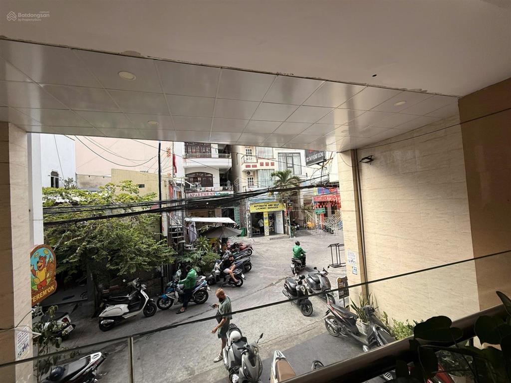 Bán khách sạn trung tâm nha trang gần biển | 98 tỷ
