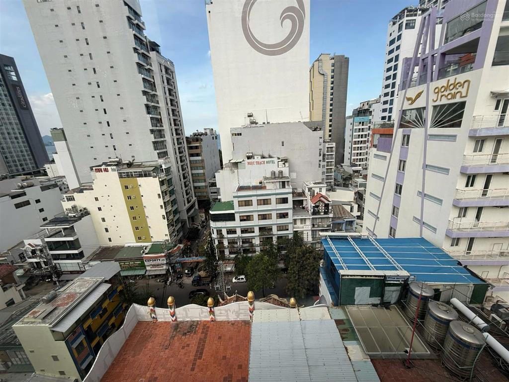 Bán khách sạn trung tâm nha trang gần biển | 98 tỷ