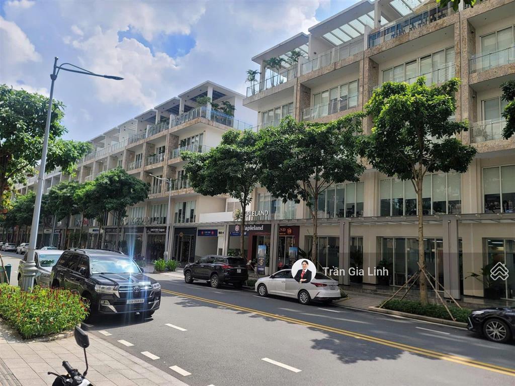 Bán nhanh shophouse sala  căn góc 5 tầng nổi + 1 hầm dtsd đến 537m2