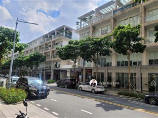 Bán nhanh shophouse sala 500m2 dtsd 5 tầng nổi + 1 hầm  sẵn sổ hồng