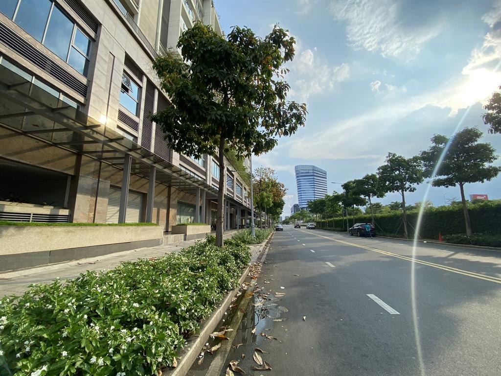 Bán nhanh shophouse sala mặt tiền đường chính hoàng thế thiện