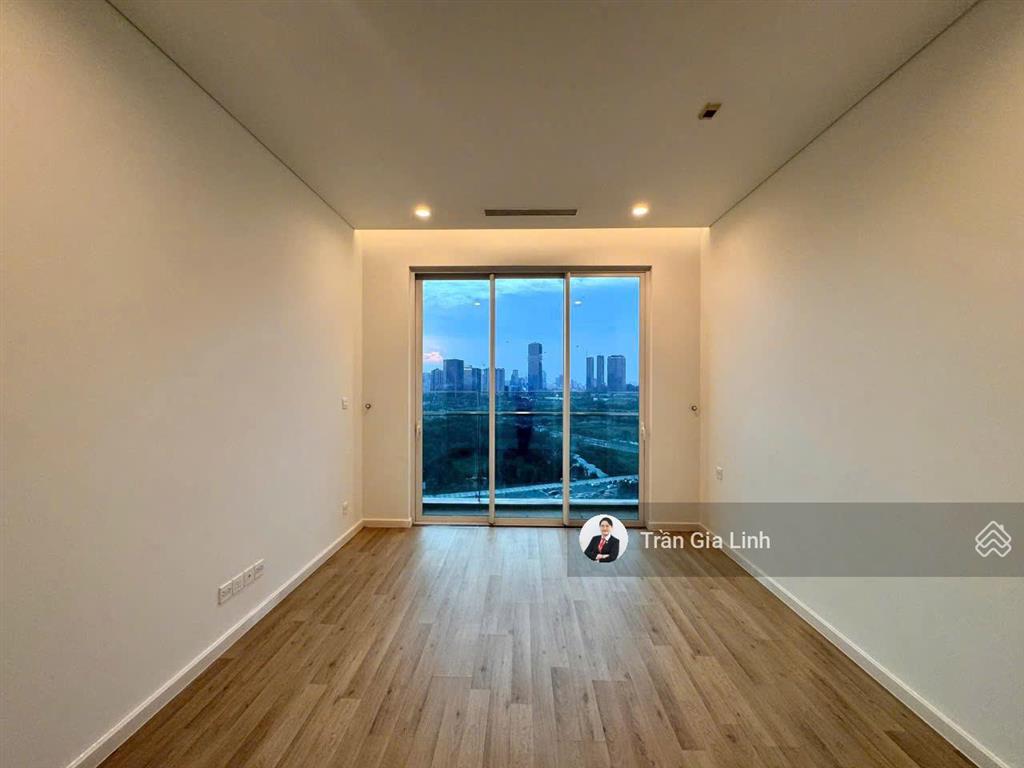 Cho thuê 2pn sadora sala  view pháo hoa giá chỉ 25tr/tháng