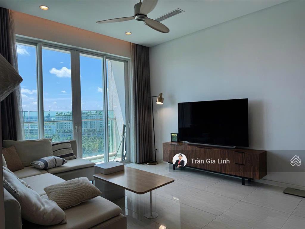 Bán căn hộ 3pn sala căn góc, sẵn sổ, view sông hướng đông nam tặng full nội thất