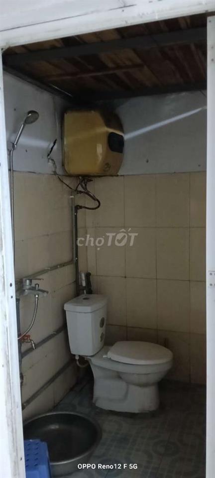 Cho thuê phòng trọ khép kín. Đầy đủ điều hoà, nóng lạnh