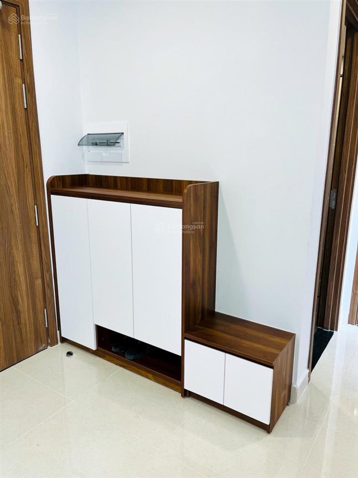Kẹt tiền bán lỗ 500tr ch 2pn 2vs 71,95m2 full nội thất kèm đồ điện lạnh bao thuế phí sang tên