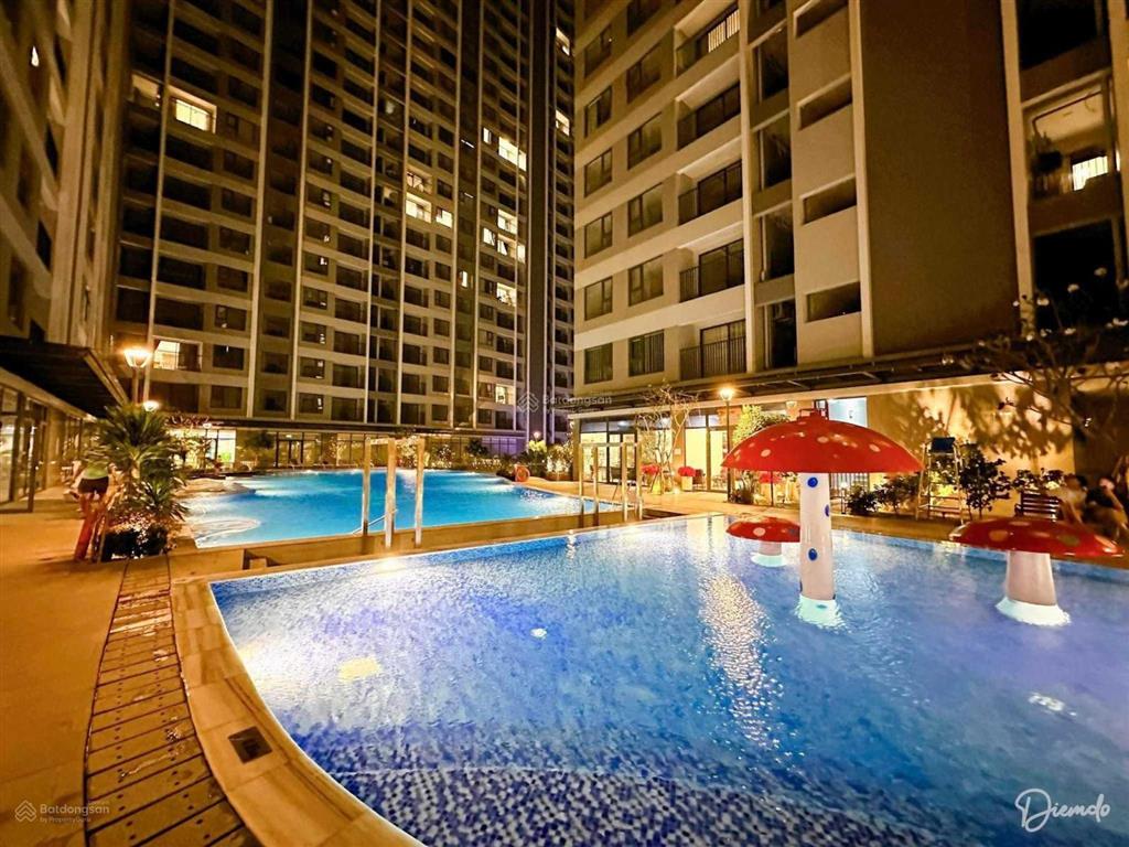Kẹt tiền bán lỗ 500tr ch 2pn 2vs 71,95m2 full nội thất kèm đồ điện lạnh bao thuế phí sang tên