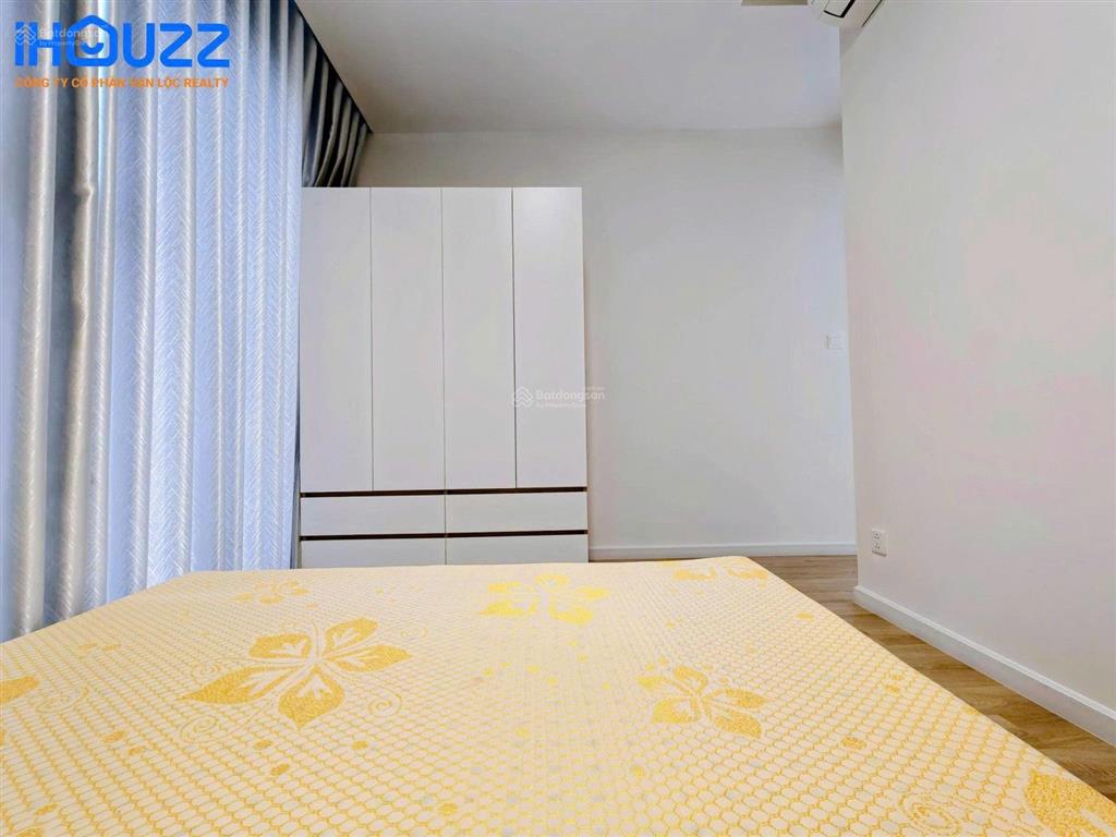 Cần bán căn hộ urban green giá chỉ 6 tỷ tl 72 m2 2pn + 2wc full nội thất view nội khu