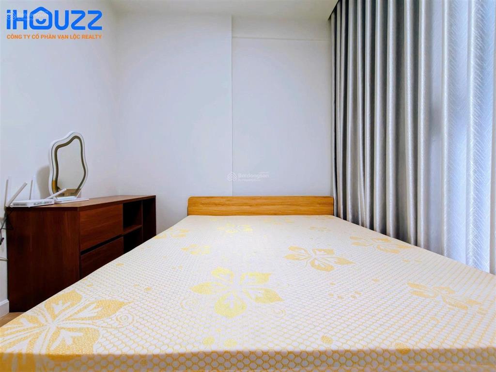 Cần bán căn hộ urban green giá chỉ 6 tỷ tl 72 m2 2pn + 2wc full nội thất view nội khu