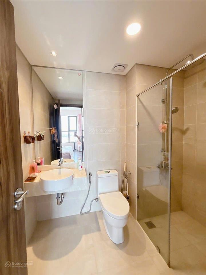 Cho thuê căn góc 2pn st moritz phạm văn đồng full nội thất cao cấp view sông thoáng đẹp