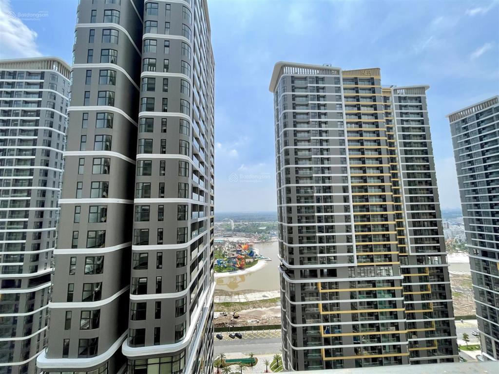 Bán căn 2pn bo góc 3 tầm view công viên, sông, nội khu the beverly  vinhomes grand park 6,3 tỷ tl