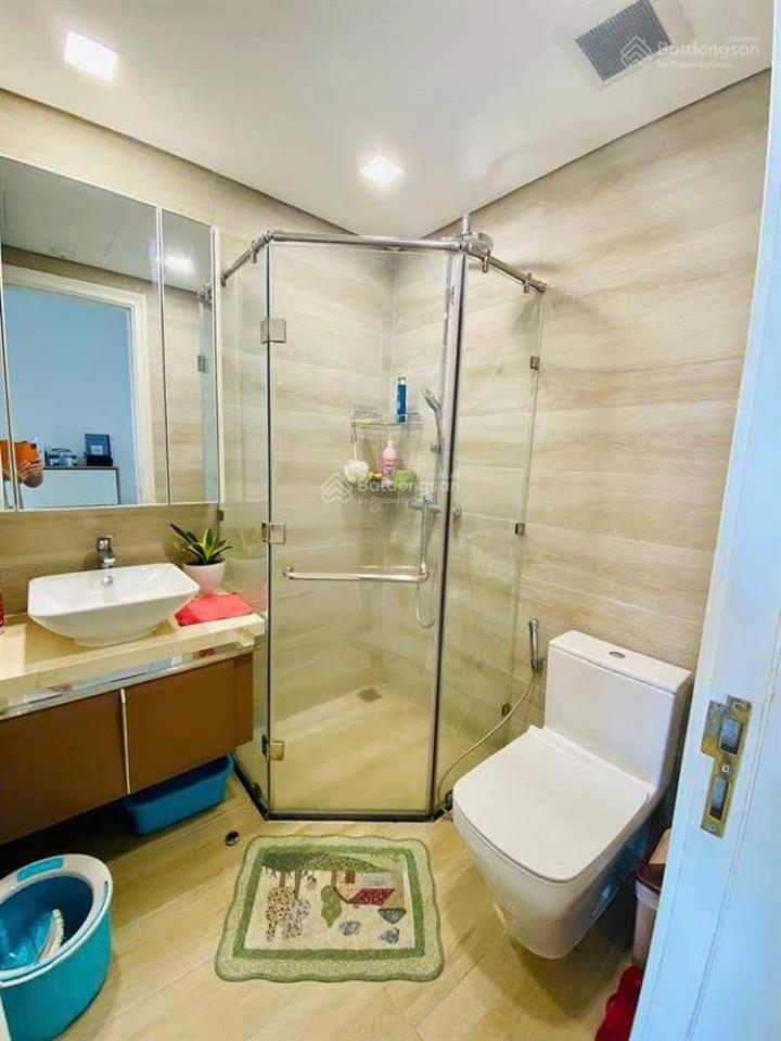 Cần bán căn 2pn view sông vinhomes golden river, full nội thất, 13.5 tỷ btp sẵn hợp đồng thuê