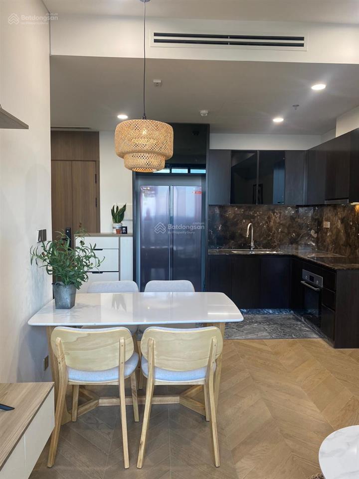 Cần cho thuê căn 2pn toà west view sông lumiere riverside, nội thất đủ, giá 41,5 triệu gồm pql