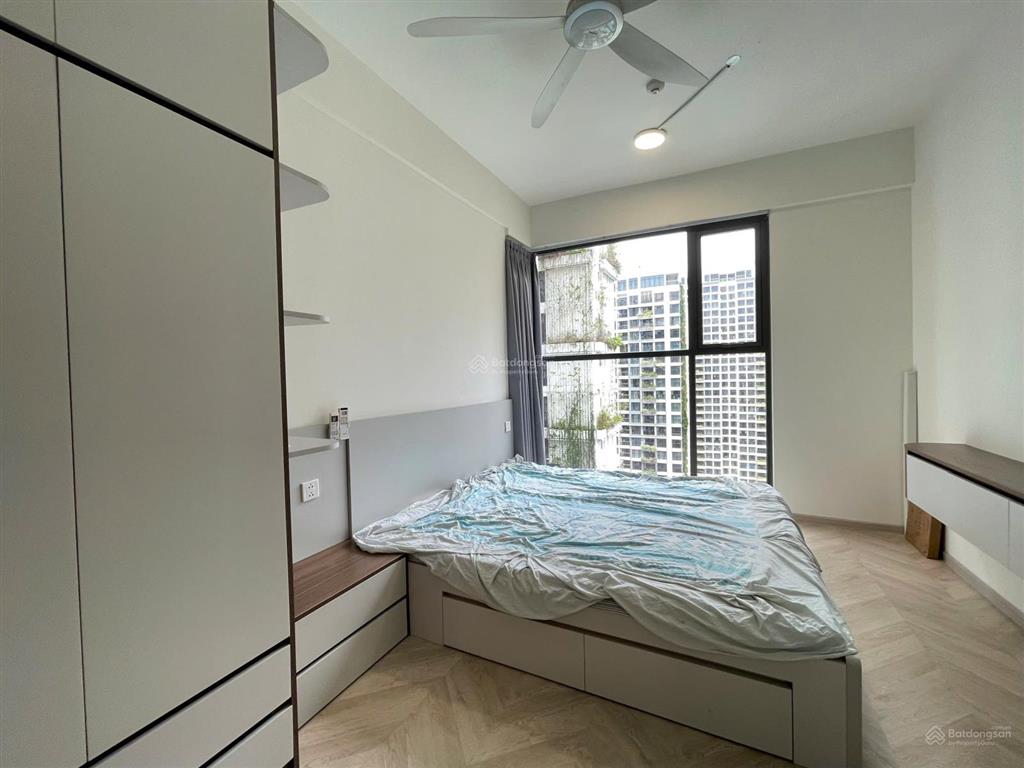 Bán 2pn góc lumiere boulevard khu compound, đầy đủ nội thất, view nội khu công viên 5.5 tỷ btp