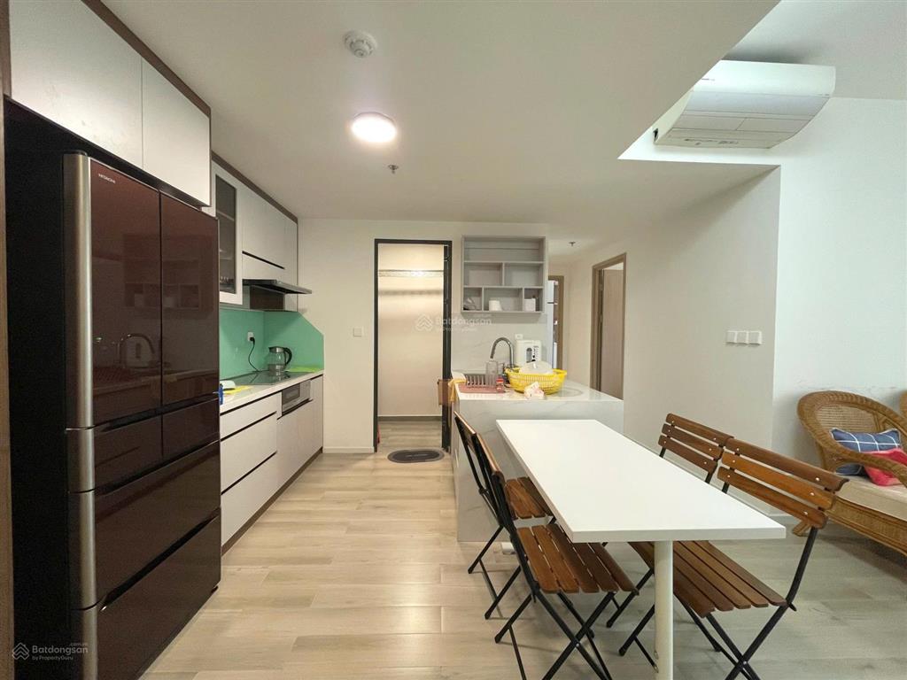 Bán 2pn góc lumiere boulevard khu compound, đầy đủ nội thất, view nội khu công viên 5.5 tỷ btp