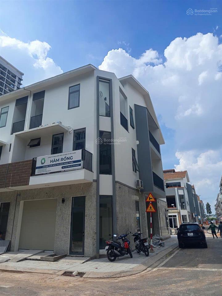 Cho thuê nhà góc unitown complex