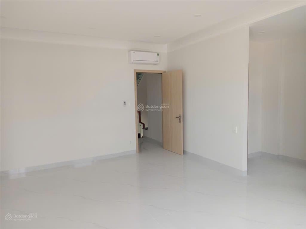 Cho thuê nhà góc unitown complex