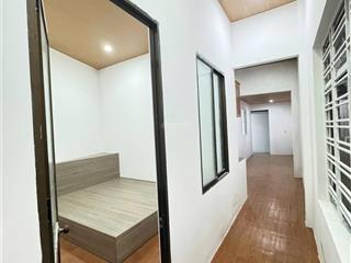 Chính chủ cần bán gấp nhà trước bến xe đà nẵng. kiệt ô tô đậu đỗ
