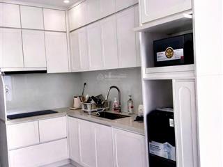 Ngộp lãi nh sâu, cc bán 2pn+ glory heights full nt giá 4 tỷ. có sổ hồng, cam kết rẻ nhất thị trường