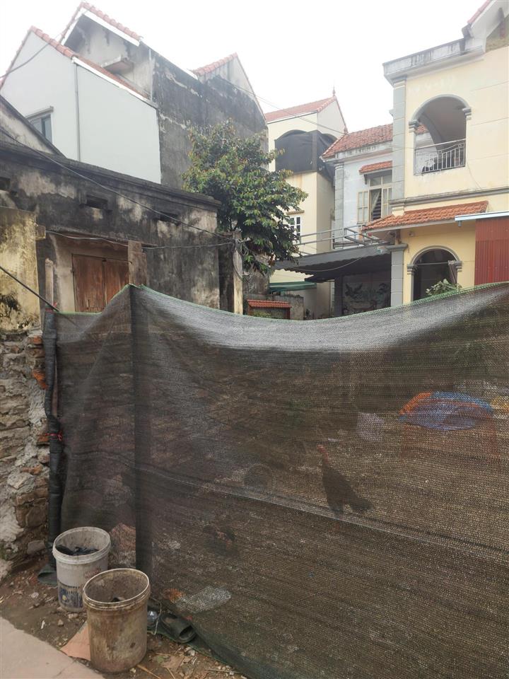 Gd cần bán gâp đất tại xóm đông bắc văn bình thường tín  cách ql 1a ,va vành đai 4 , 150m