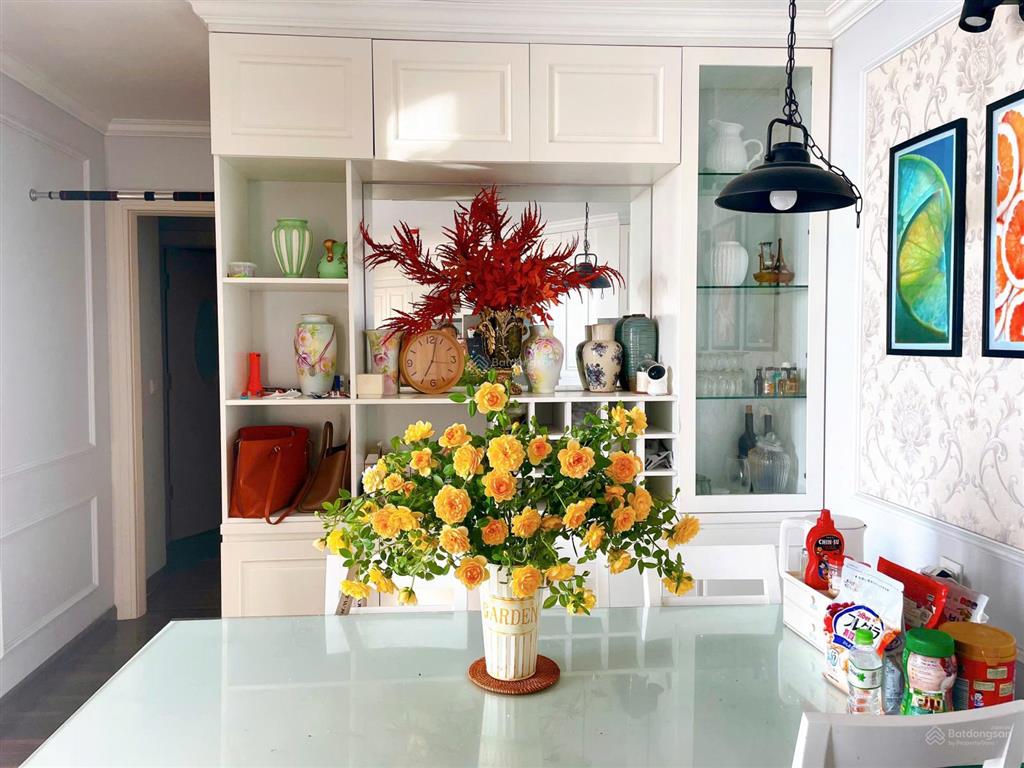 Cho thuê căn hộ chung cư cao cấp 3pn, 2wc 90m2 tại eco city việt hưng, long biên