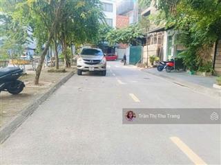 Bán đất đức giang  gần quận ủy long biên | ô tô tải | 2 mặt thoáng